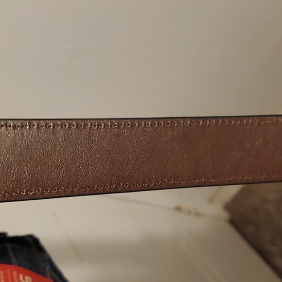 Robert Graham Men's Embossed Reversible Leather Belt size 36 NWT - Picture 4 of 4